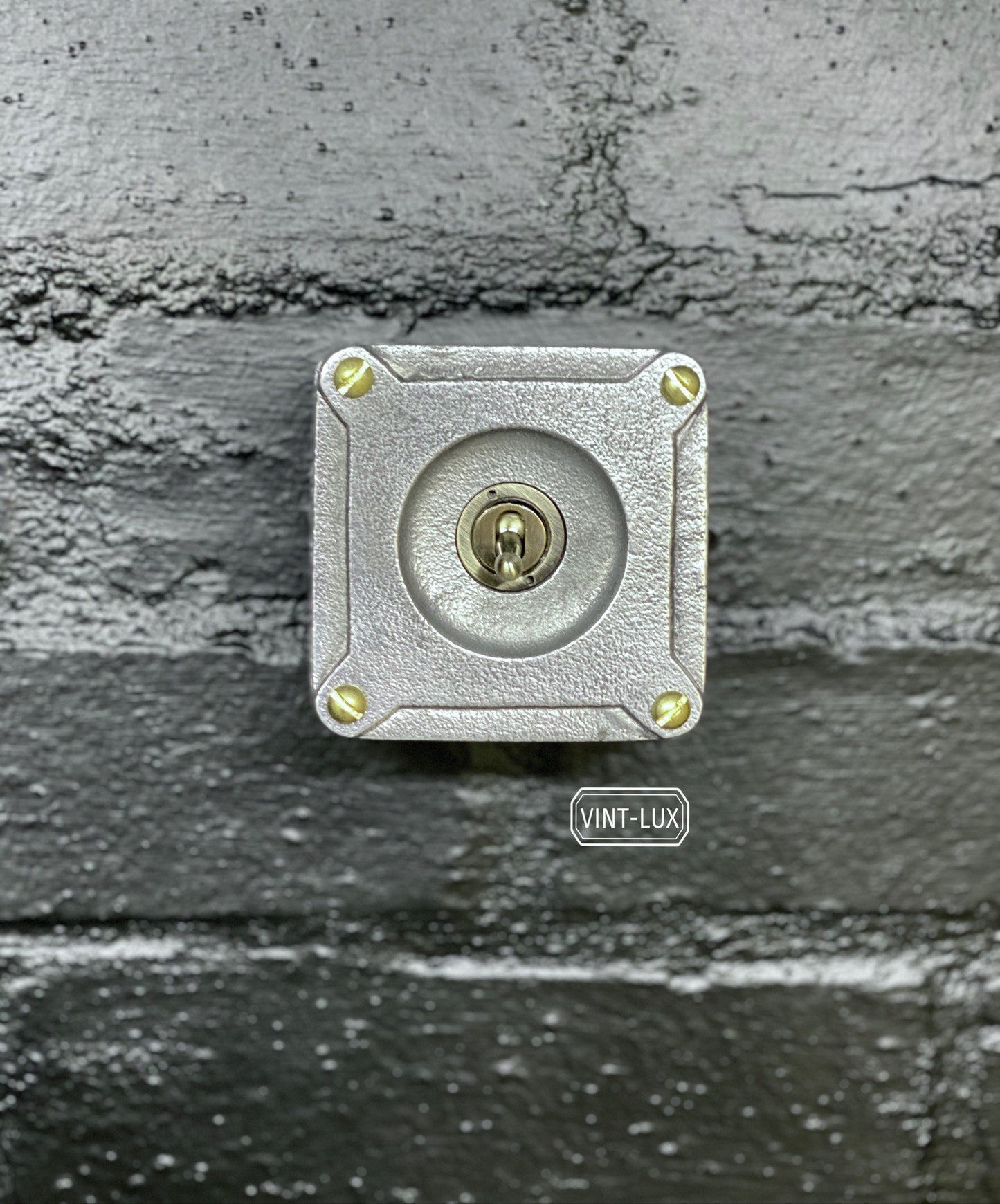 Single Gang 2 Way Conduit Surface Mounting Light Switch Solid Cast Metal Industrial ~ BS EN Approved Vintage Britmac Style