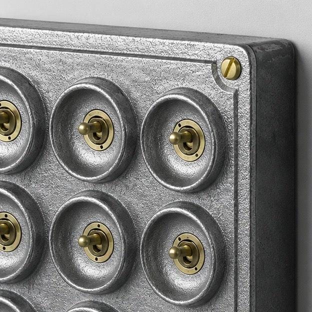 12 Gang 2 Way Cast Aluminium Industrial Toggle Switch Light Panel